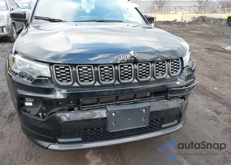 2024 Jeep Compass Limited 4X4 from USA, damaged, VIN 3C4NJDCNXRT142549